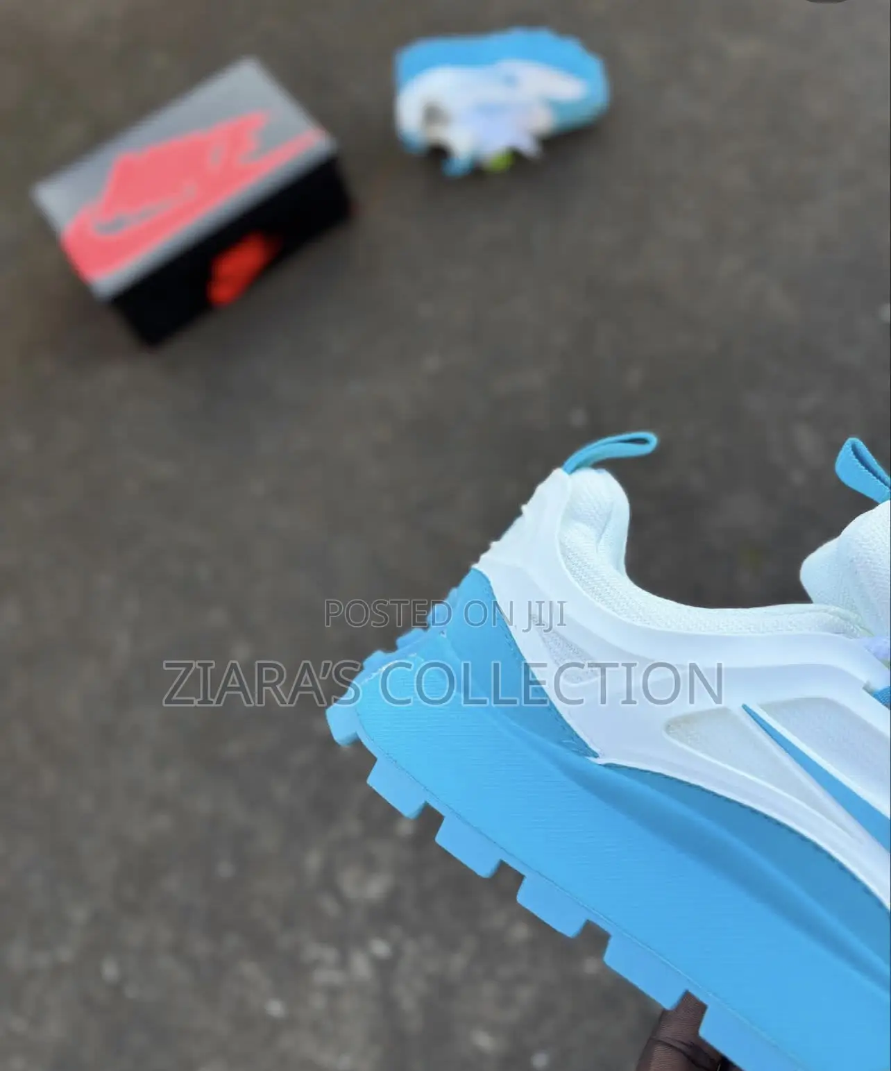 Authentic Nike Bailleli University Sneakers