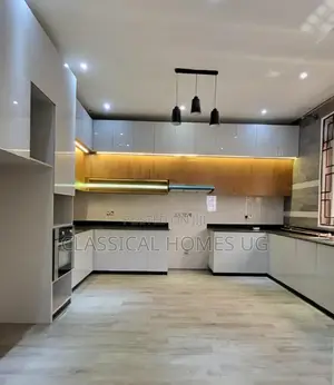 5bdrm Duplex in Akright Bwebajja, Central Division for rent