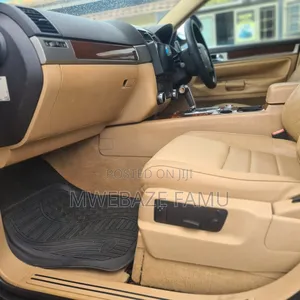 Volkswagen Touareg 2009 Black