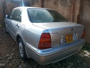 Toyota Progress 2004 Silver