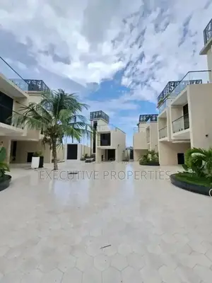 3bdrm Villa in Muyenga, Central Division for rent