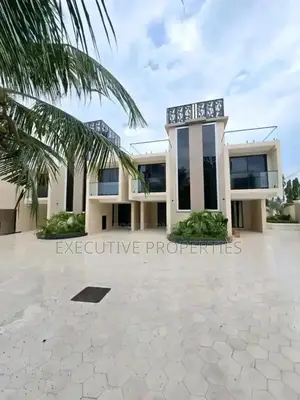 3bdrm Villa in Muyenga, Central Division for rent