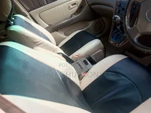 Toyota Harrier 2000 Black