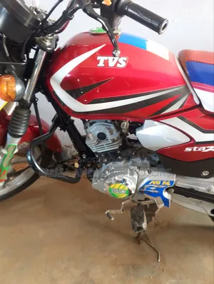 TVS HLX 125 2024 Red