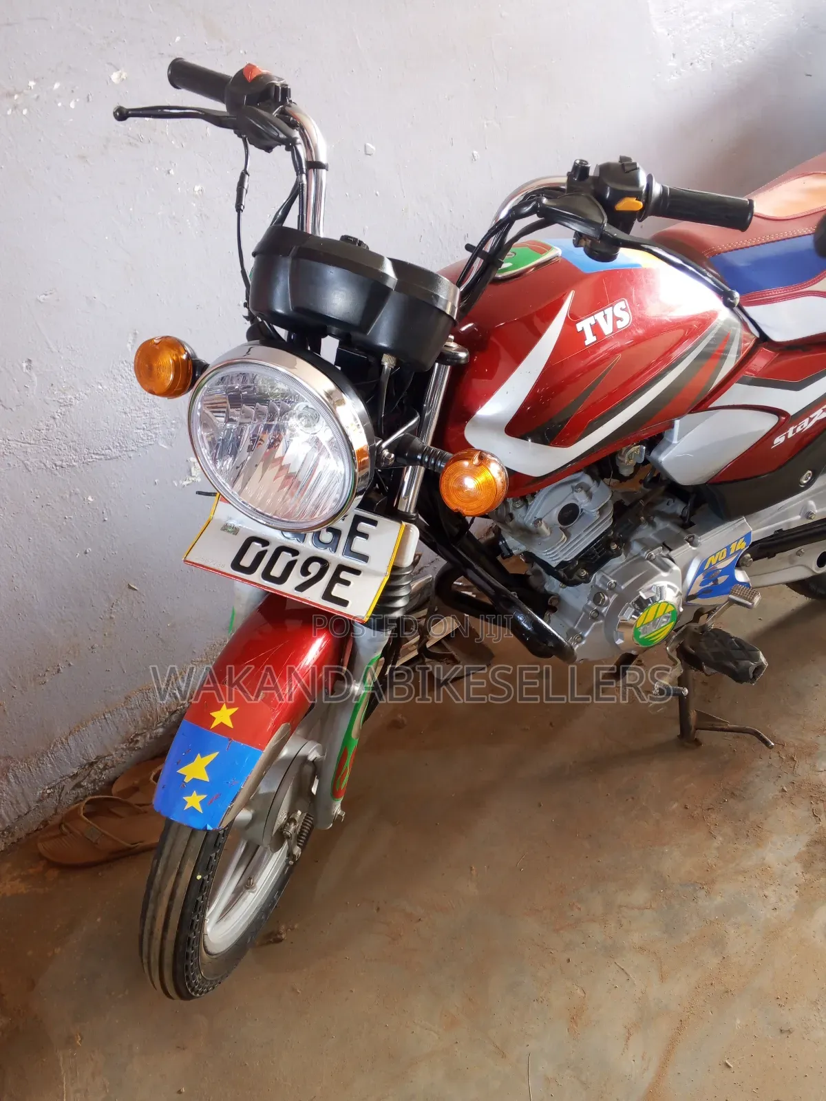 TVS HLX 125 2024 Red