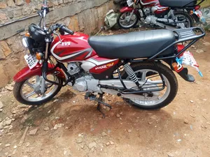 TVS HLX 125 2024 Red