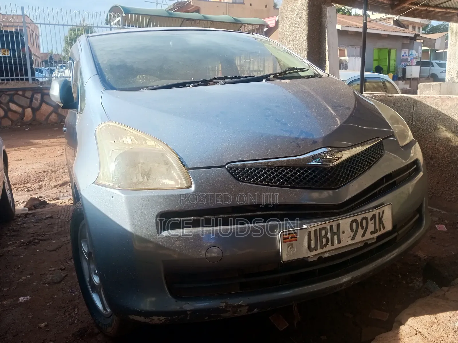 Toyota Ractis 2006 Silver
