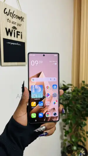 New Infinix Note 50s 256 GB Bronze