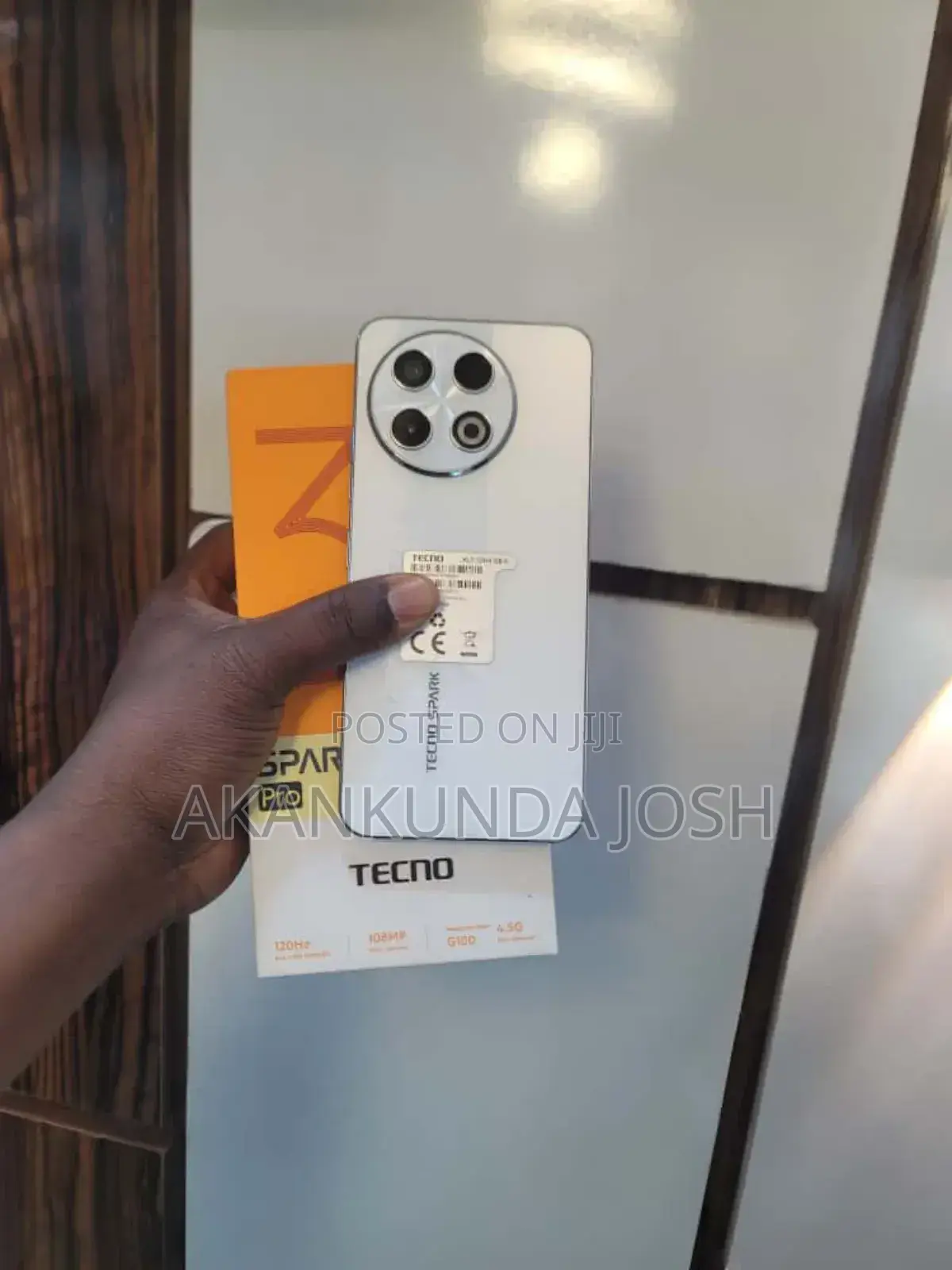 New Tecno Spark 30 Pro 256 GB White