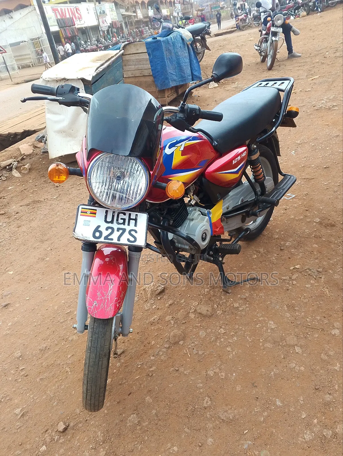 Bajaj Boxer 125 2024 Red