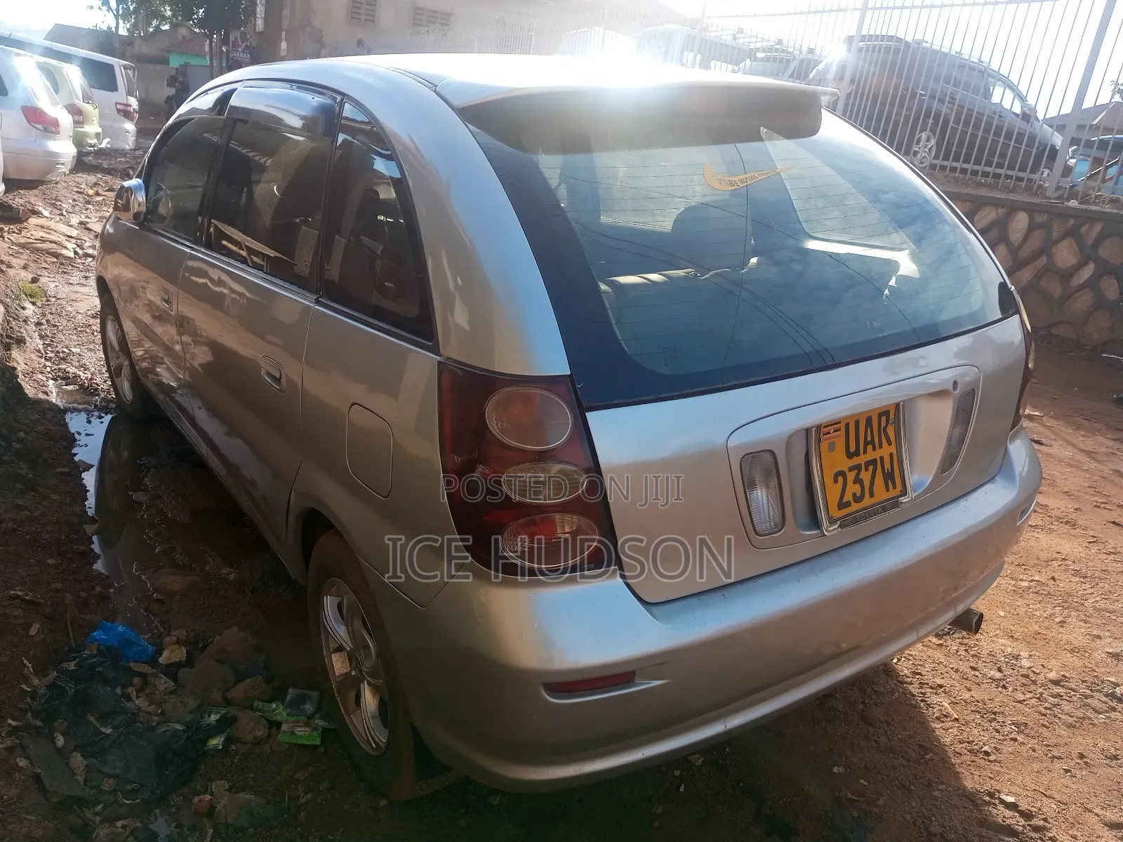 Toyota Nadia 2000 Silver