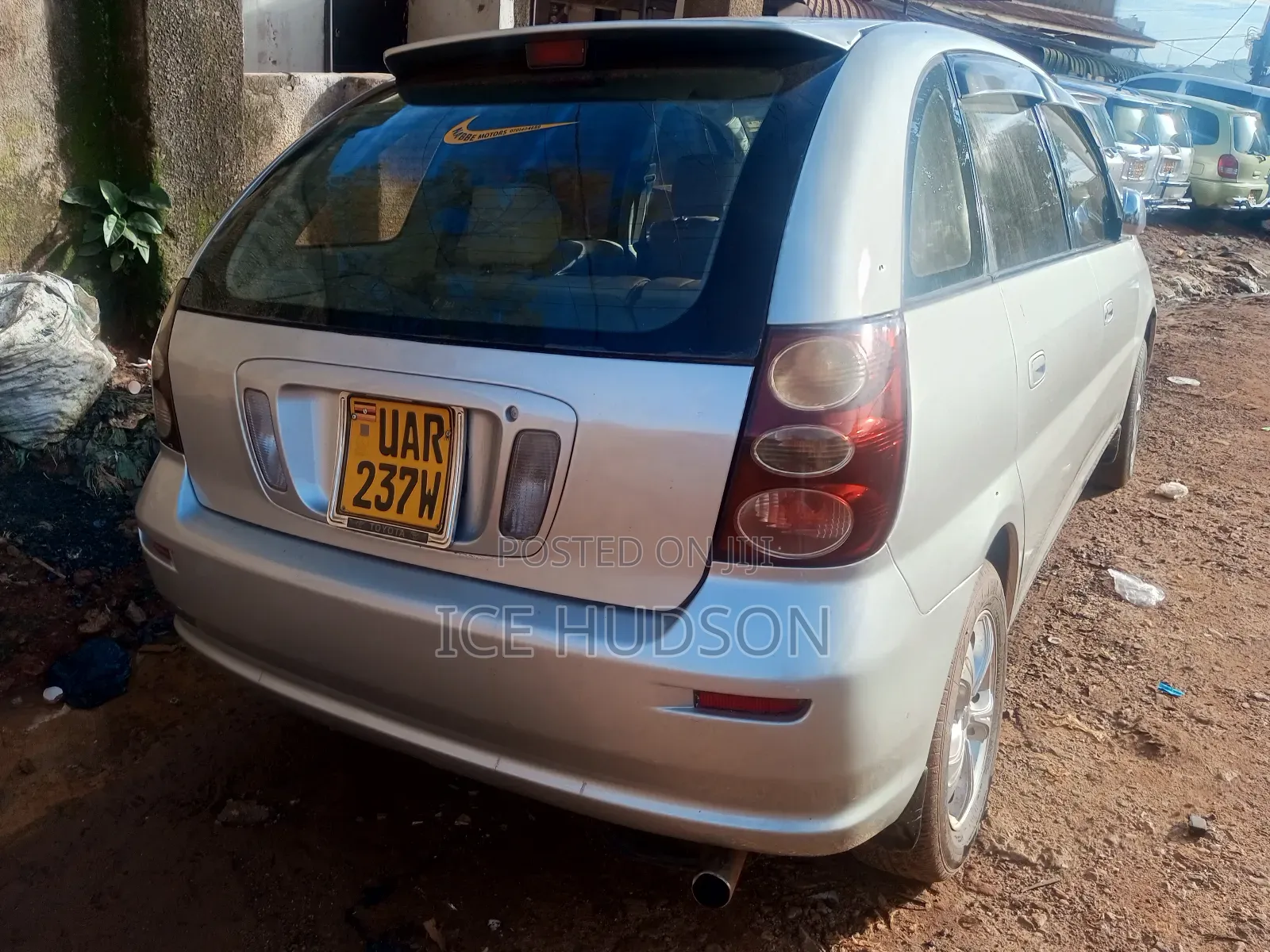 Toyota Nadia 2000 Silver