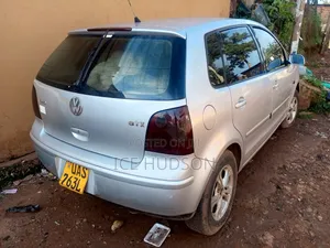 Volkswagen Polo 2003 Silver