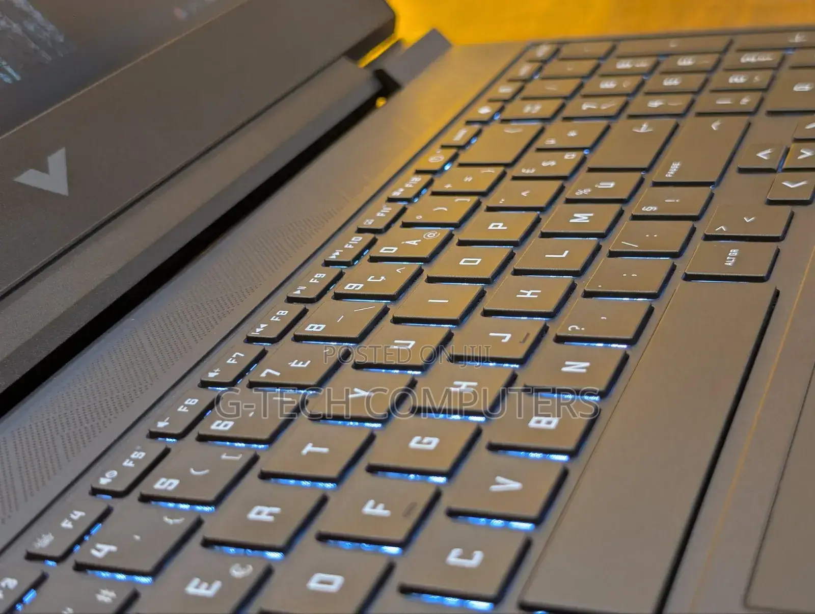 New Laptop HP Victus 15 16GB AMD Ryzen 7 SSD 1T