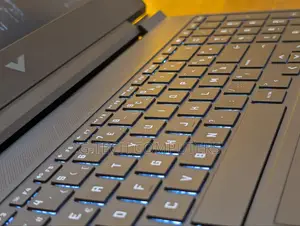 New Laptop HP Victus 15 16GB AMD Ryzen 7 SSD 1T
