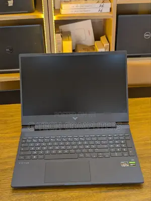 New Laptop HP Victus 15 16GB AMD Ryzen 7 SSD 1T