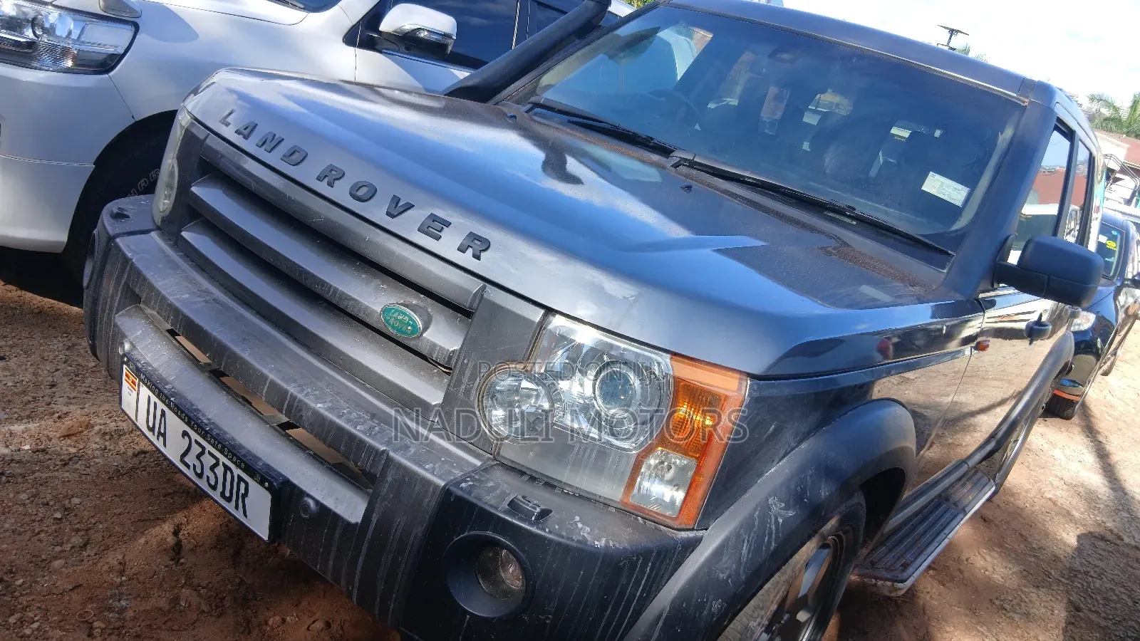 Land Rover Discovery 2012 Gray