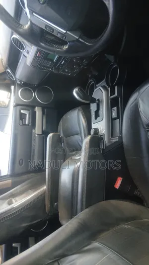 Land Rover Discovery 2012 Gray