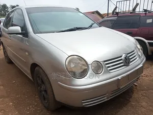 Volkswagen Polo 2005 Silver