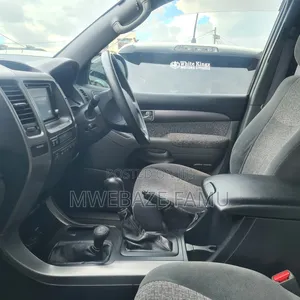 Toyota Land Cruiser Prado 2009 Gray