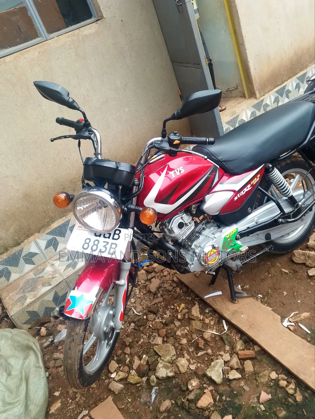 TVS HLX 125 2024 Red
