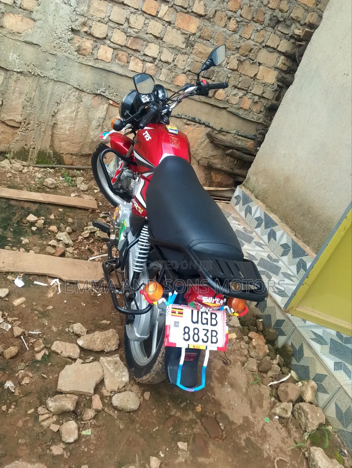 TVS HLX 125 2024 Red