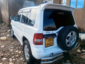 Mitsubishi Pajero IO 1999 White