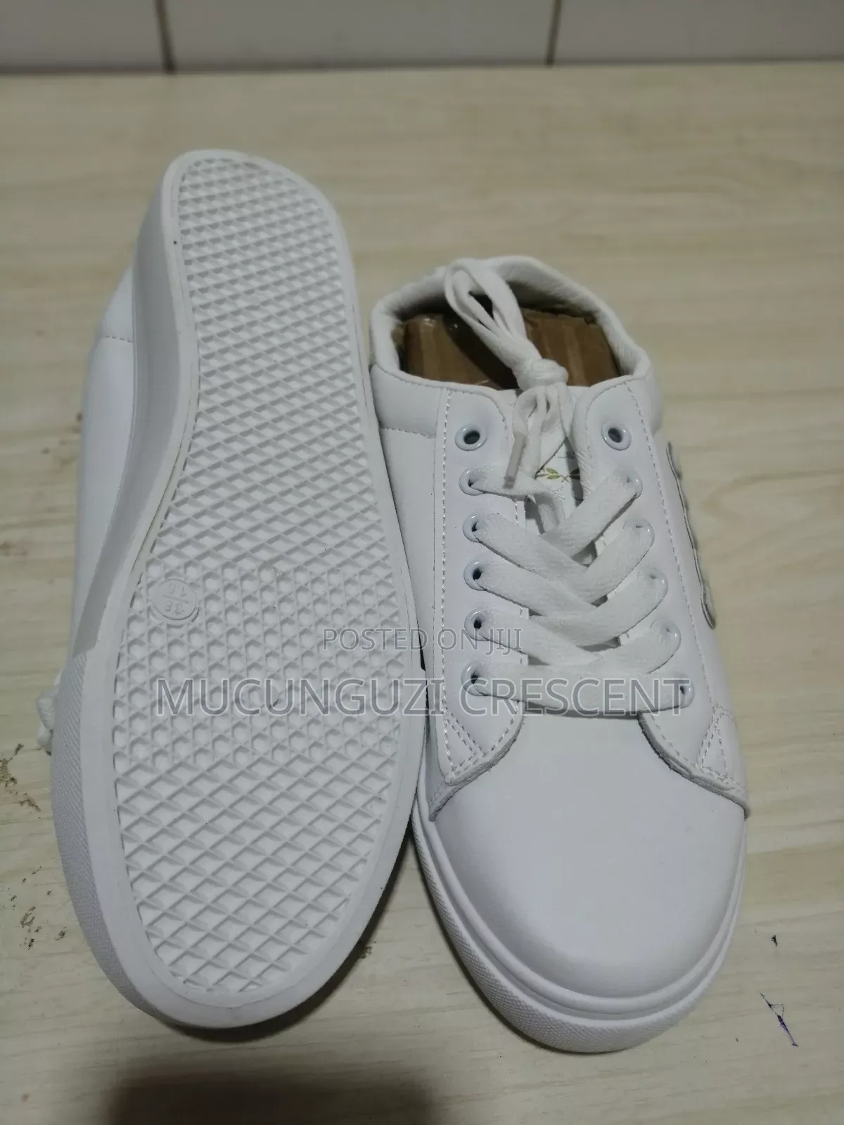 Can Us Shoe