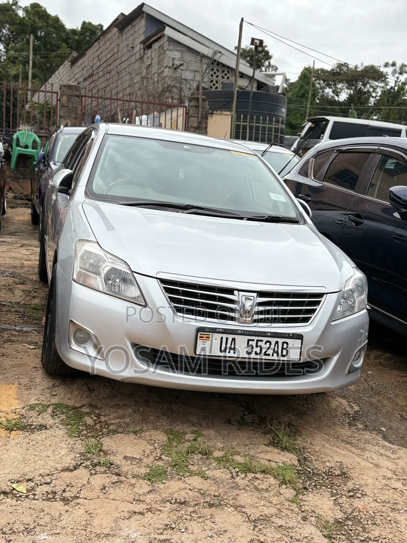 Toyota Premio 1.8 FWD 2011 Silver