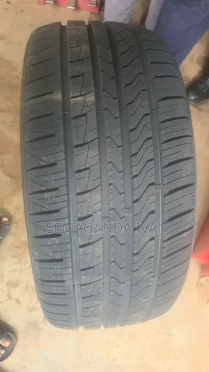 275/40zr22 Mercedez Benz,Range Rover Sport Brand New Tires