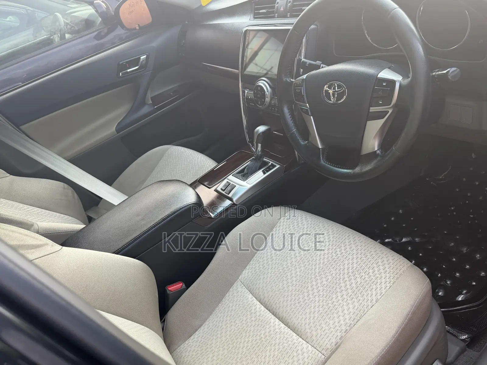 Toyota Mark X 2011 Gray