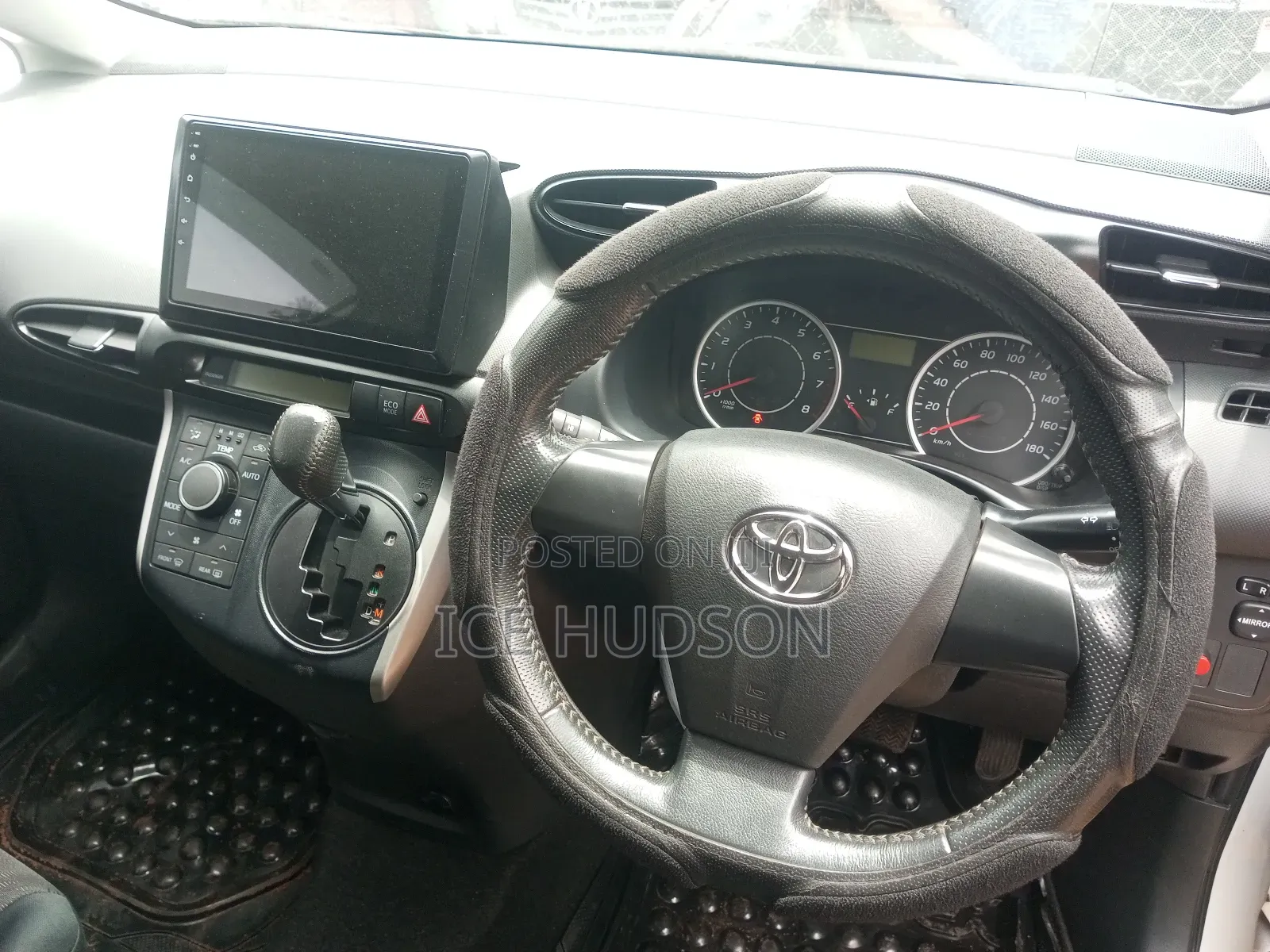 Toyota Wish 2012 White