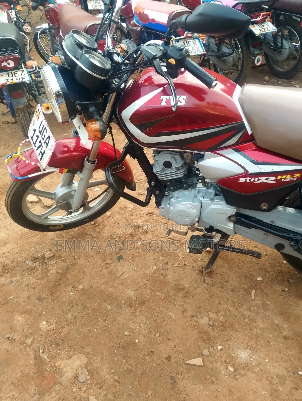 TVS HLX 125 2024 Red