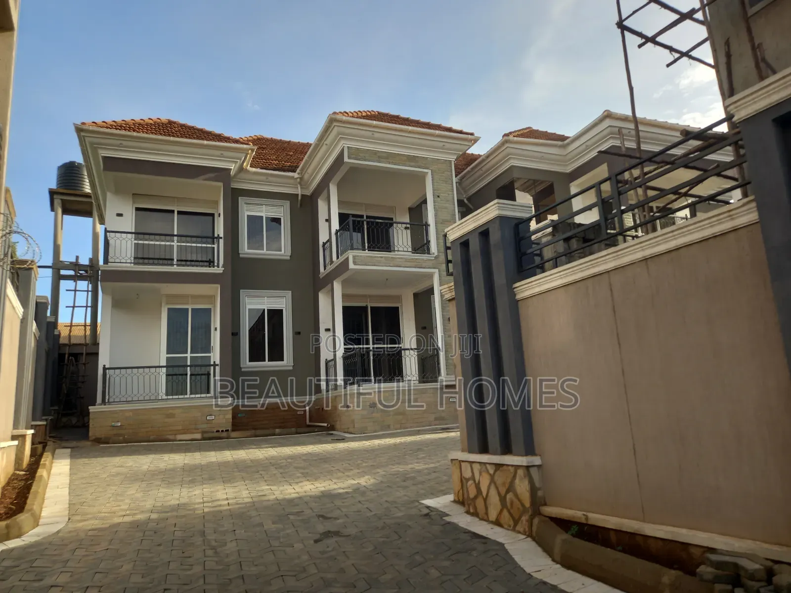 Furnished 5bdrm Mansion in Kira for sale