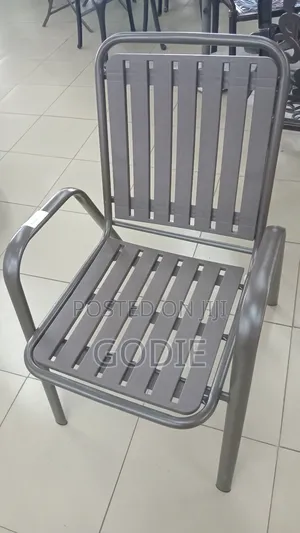 Commercial Indoor-Outdoor Restaurant Stack Chair,