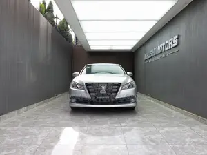 Toyota Crown 2013 Gray
