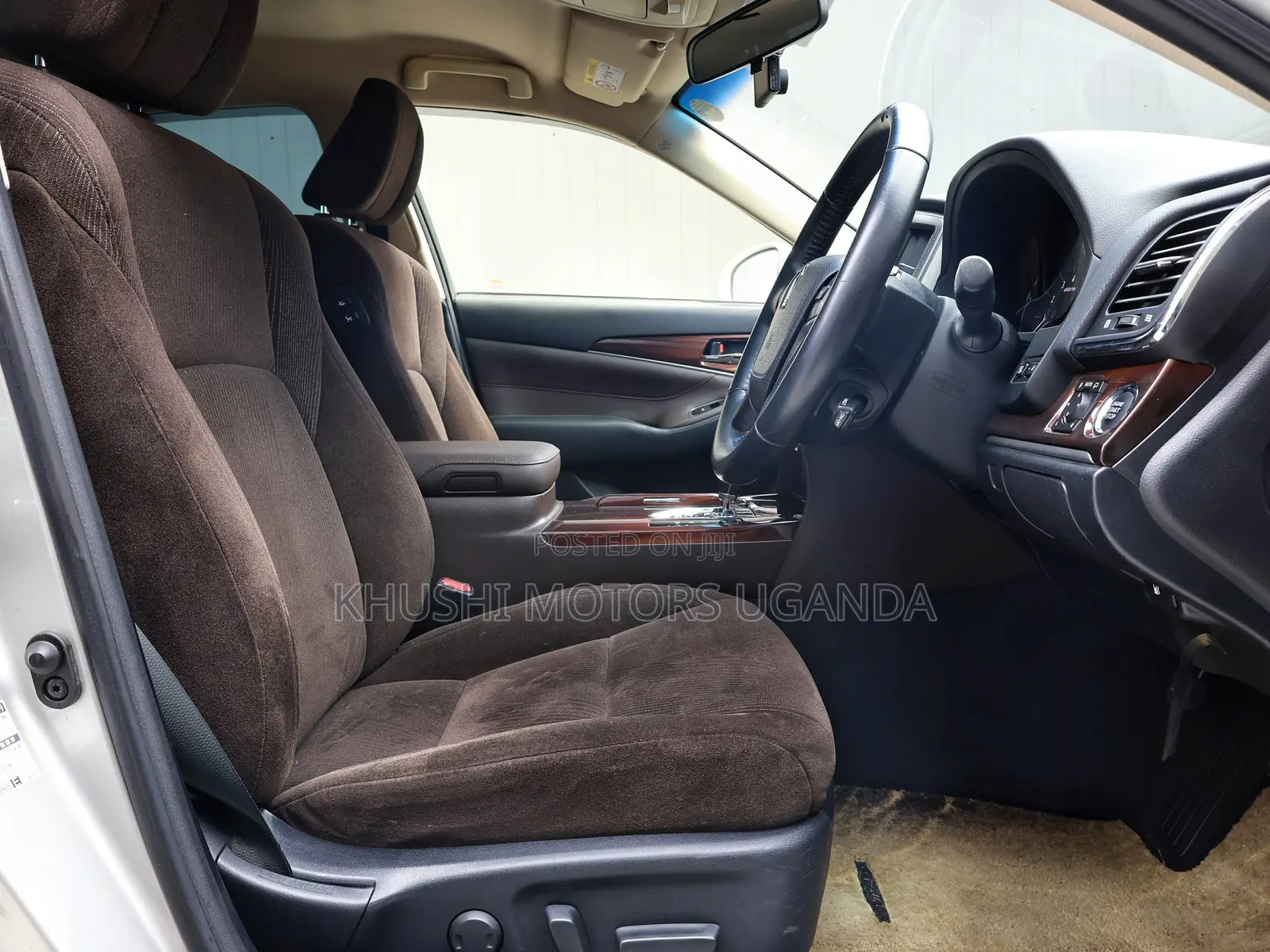 Toyota Crown 2013 Gray