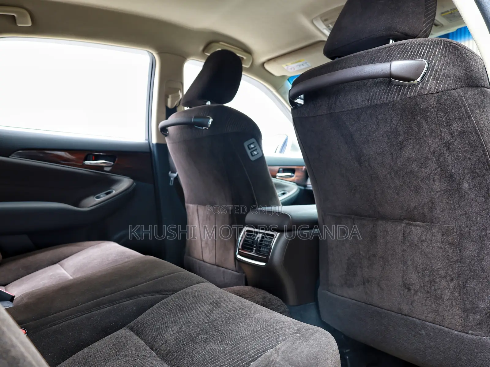 Toyota Crown 2013 Gray