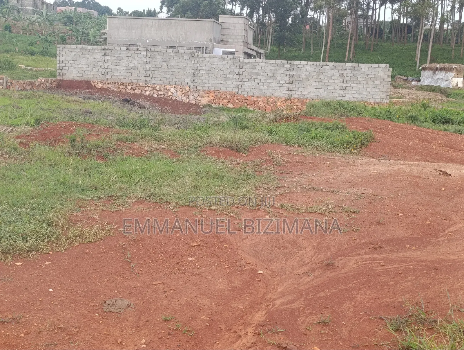 Plot for Sale in Najjera Buwaate( Bank Pressure)