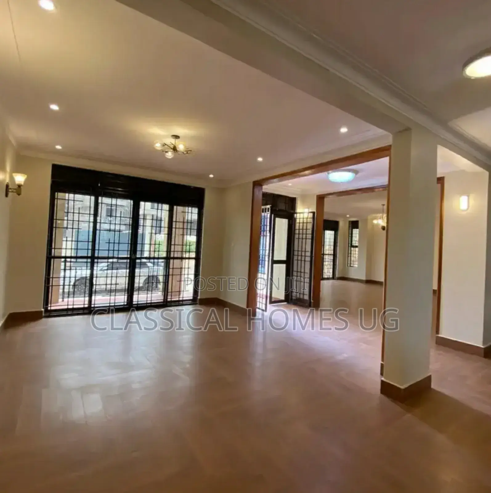 5bdrm Duplex in Akright Bwebajja, Central Division for rent
