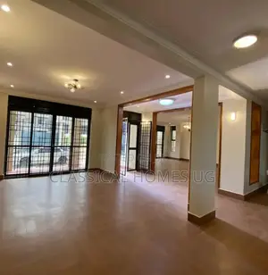 5bdrm Duplex in Akright Bwebajja, Central Division for rent