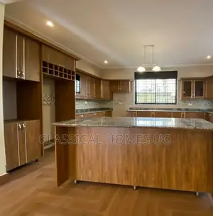 5bdrm Duplex in Akright Bwebajja, Central Division for rent