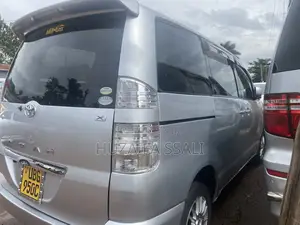 Toyota Noah 2007 White