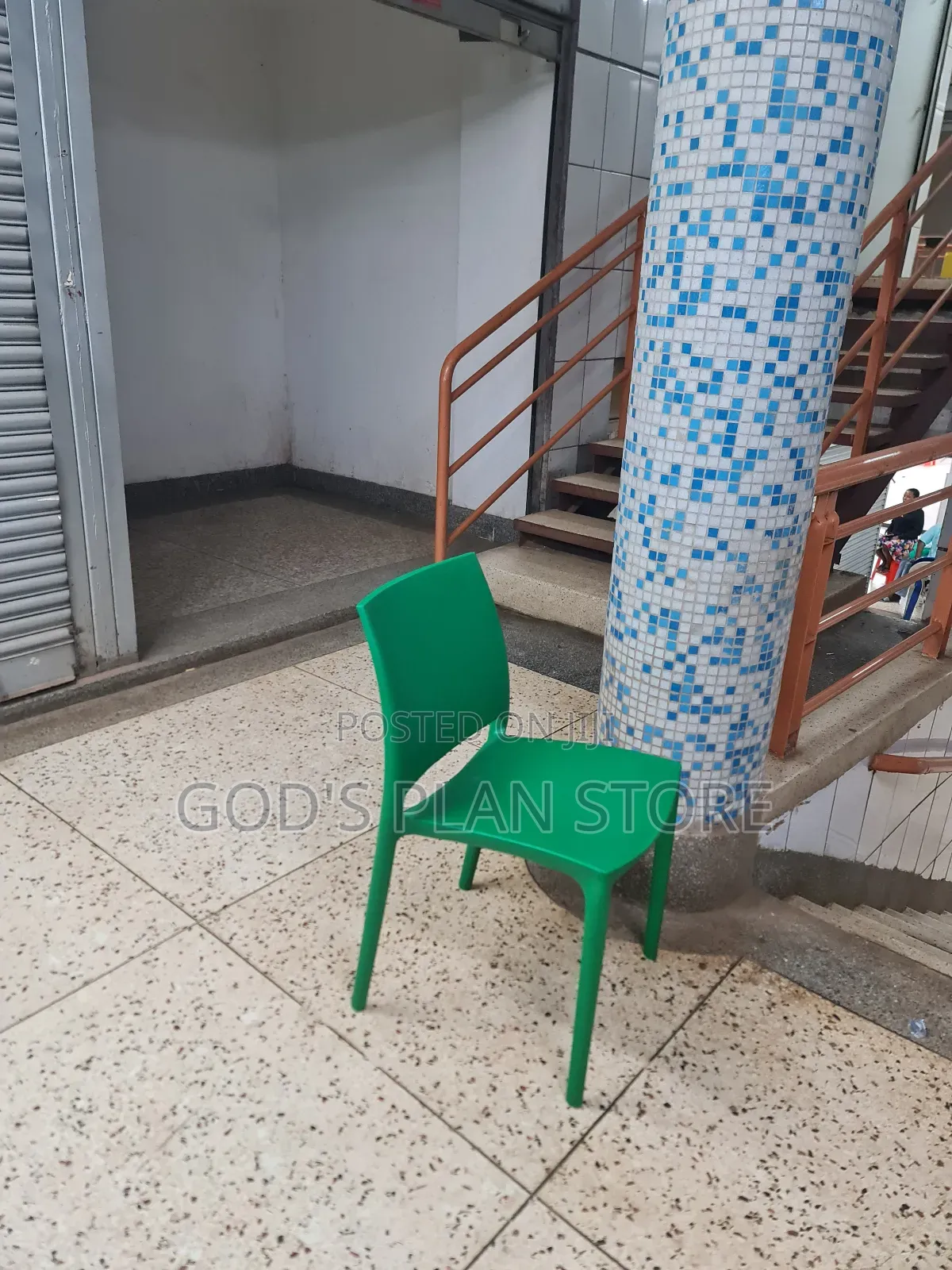 Brilliant Indoor Outdoor Plastic Chairs Plastic Chairs