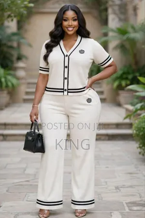 Womens Colored Two-Piece Knit Set