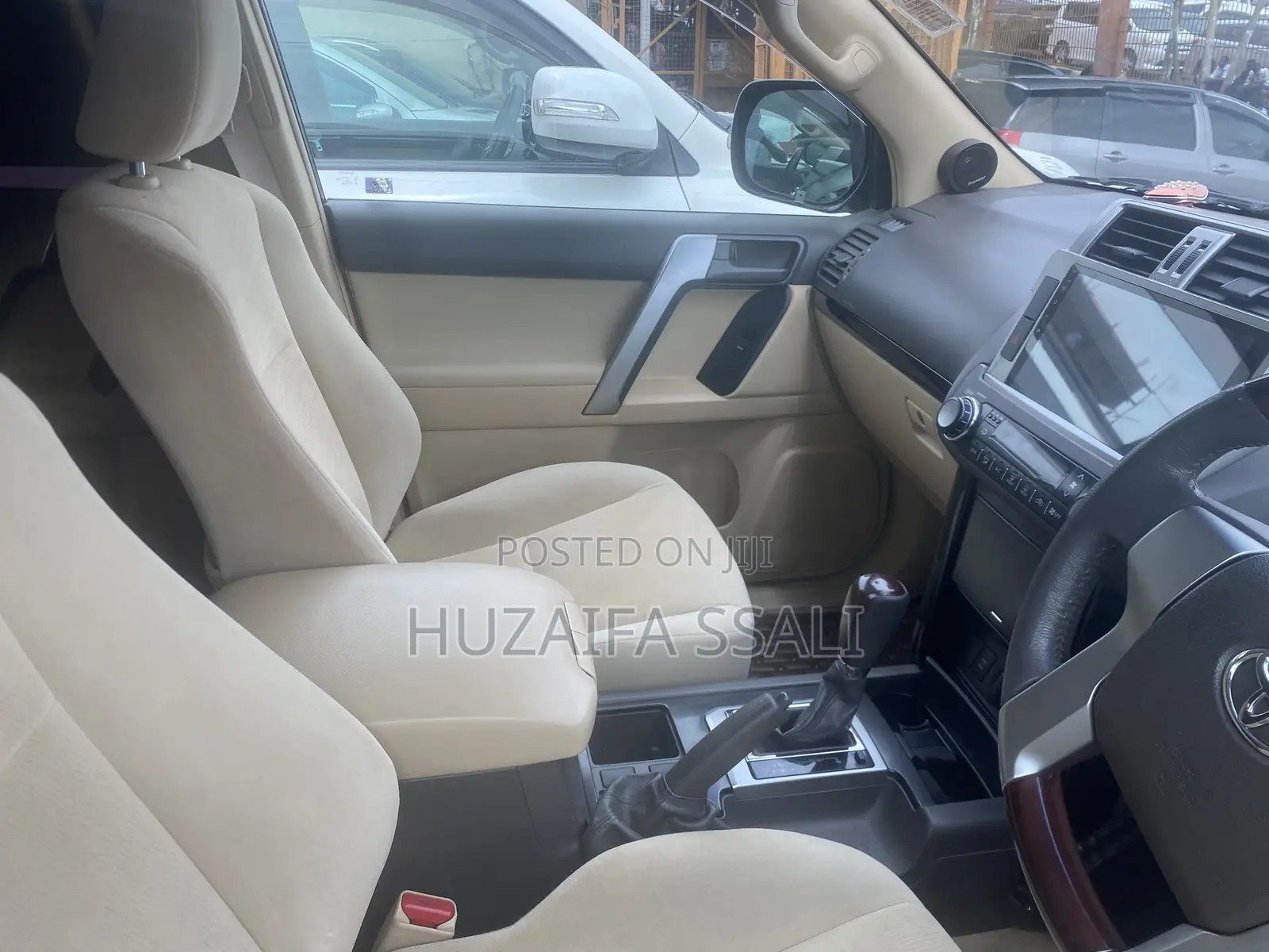 Toyota Land Cruiser Prado 2009 White