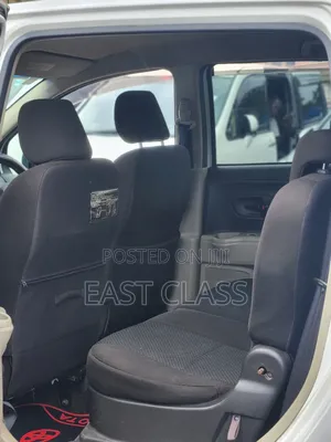 Toyota Passo Sette 1.5 FWD 2009 White