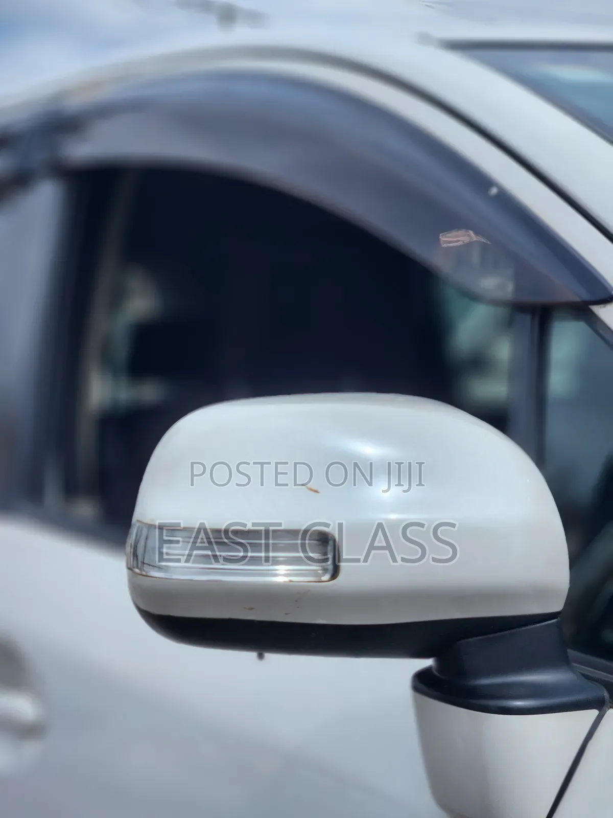 Toyota Passo Sette 1.5 FWD 2009 White