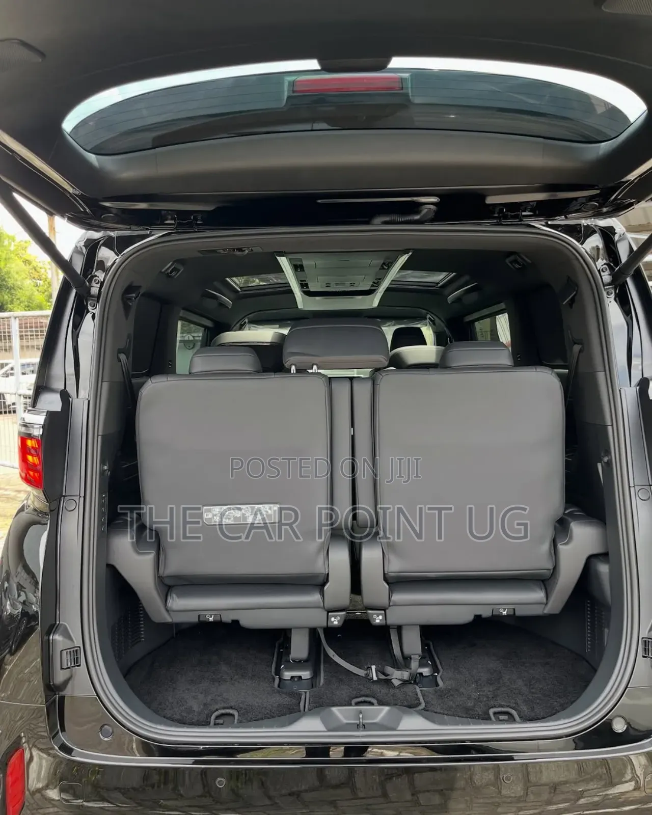 Toyota Alphard 2025 Black