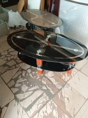 Ovel Glass Centre Table